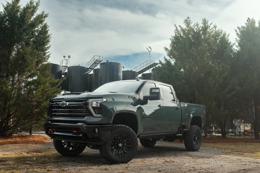 Black Widow Silverado 2500 Hd